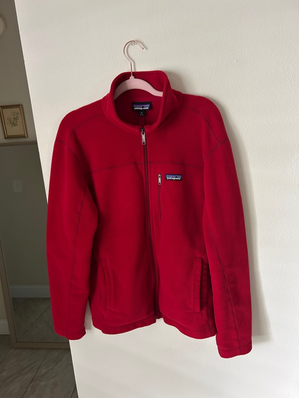Patagonia red Micro D Fleece Jacket - Men's medium outdoor hike